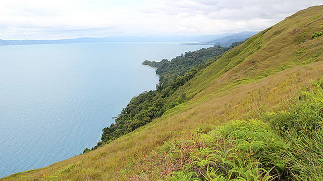 Wisata Danau Poso