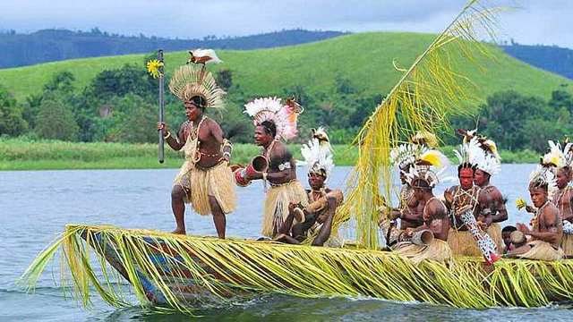 Festival Danau Sentani